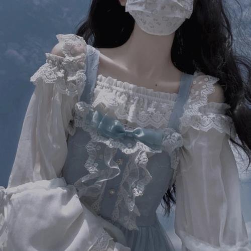 相爱相杀两姐妹