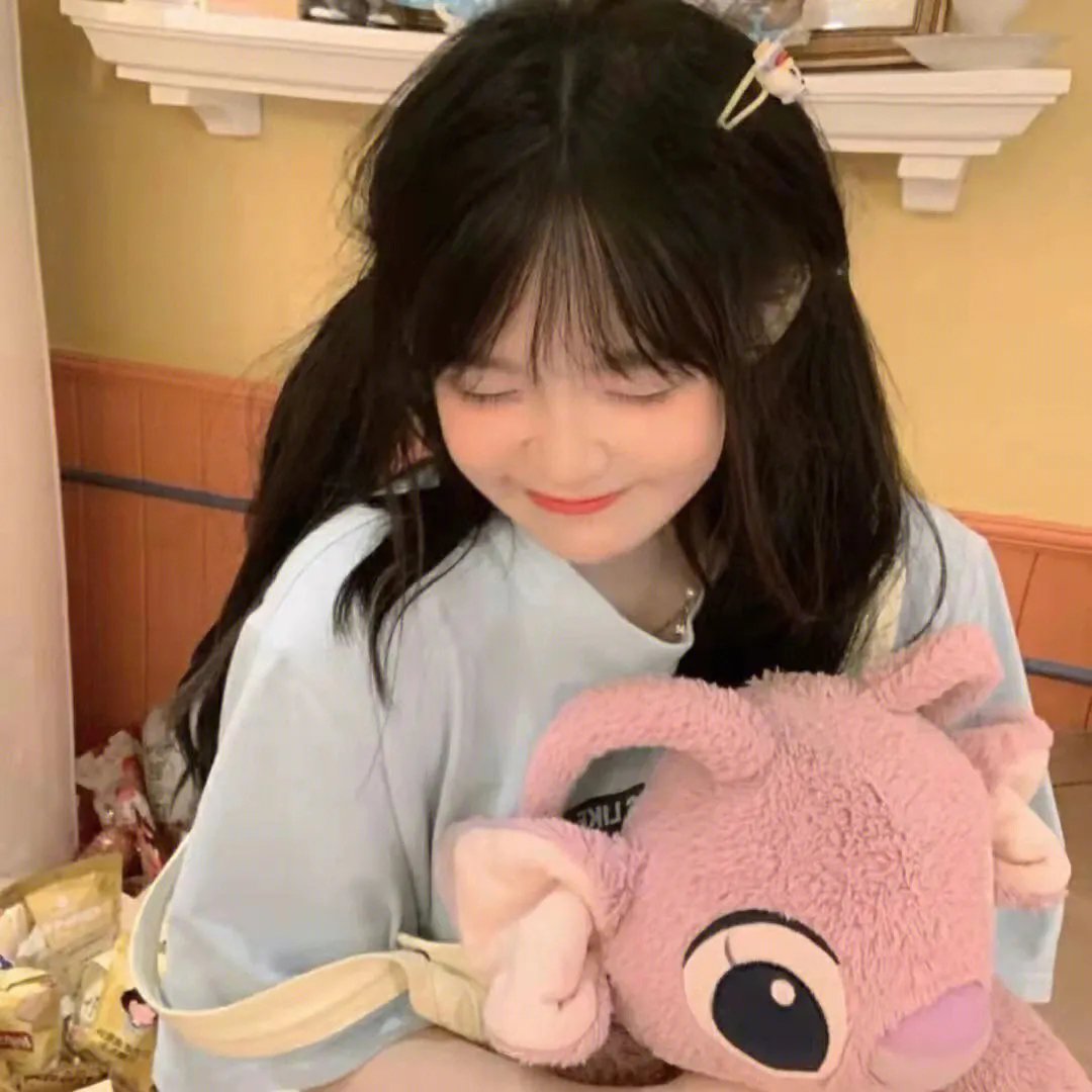 香港艾曼妞粤语